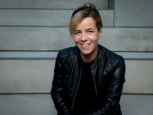 Ministerin und stellvertretende Ministerpräsidentin des Landes NRW, Mona Neubaur (Foto: MWIKE NRW/Nils Leon Brauer)